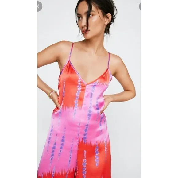 Nasty girl BWT petite tie-dye cross back satin jumpsuit size 4￼/ cruise … - Picture 2 of 8